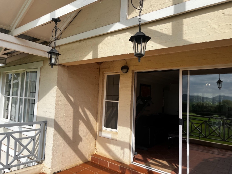 2 Bedroom Property for Sale in Caribbean Beach Club North West